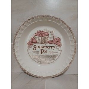 Vintage Strawberry Pie Plate 11” Deep Dish Royal China Jeanette with Recipe 80s